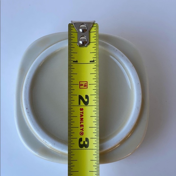 Retro 1970/1980s Beige Ceramic Ashtray - Picture 5 of 7